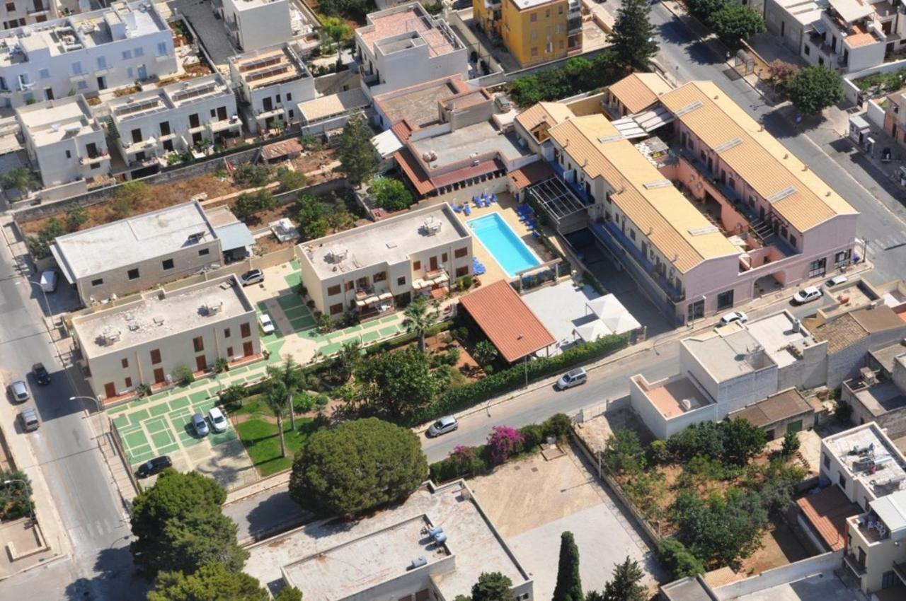 Sicily Home Casa Vacanze Con Piscina San Vito Lo Capo Bagian luar foto
