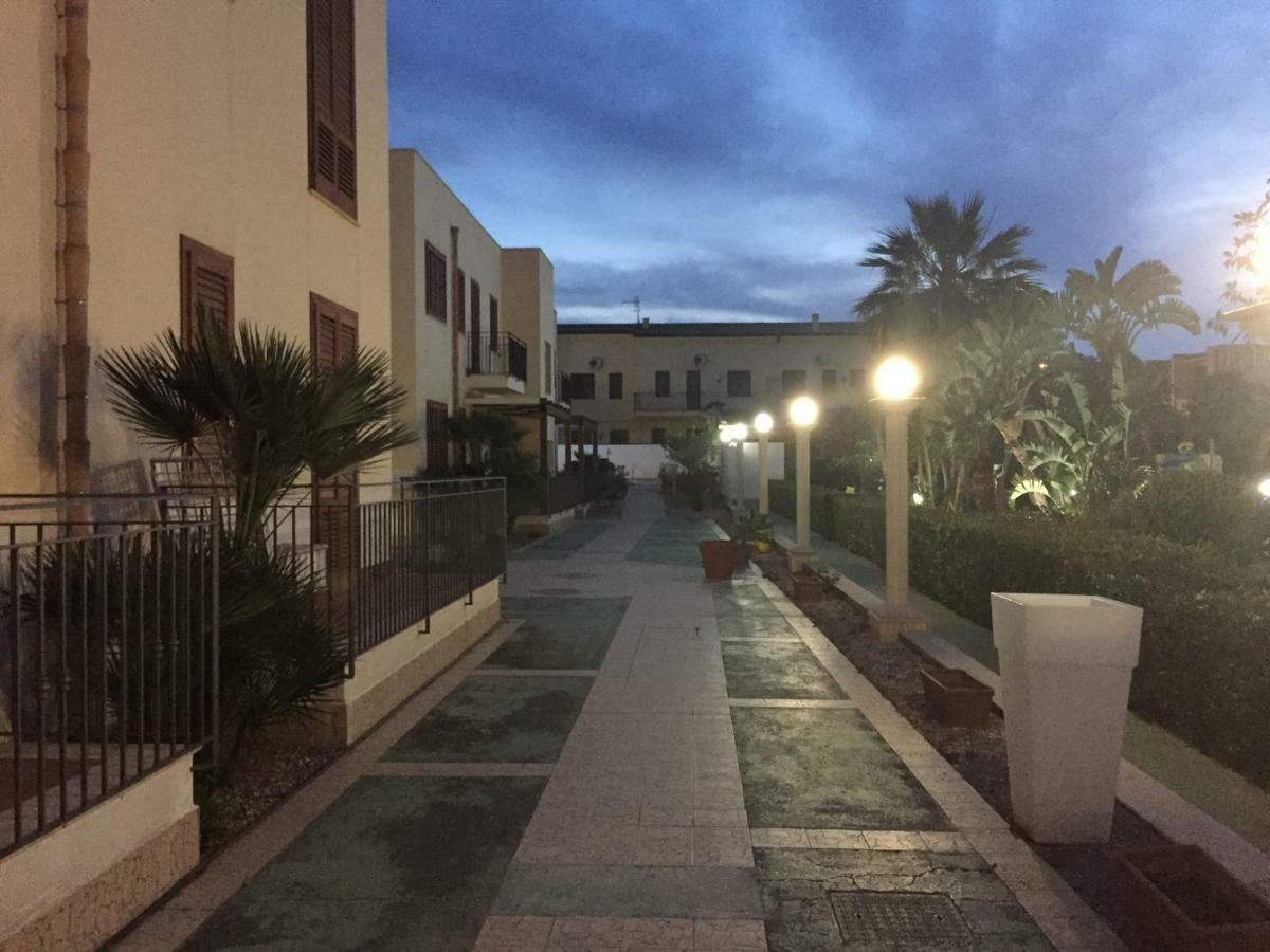 Sicily Home Casa Vacanze Con Piscina San Vito Lo Capo Bagian luar foto